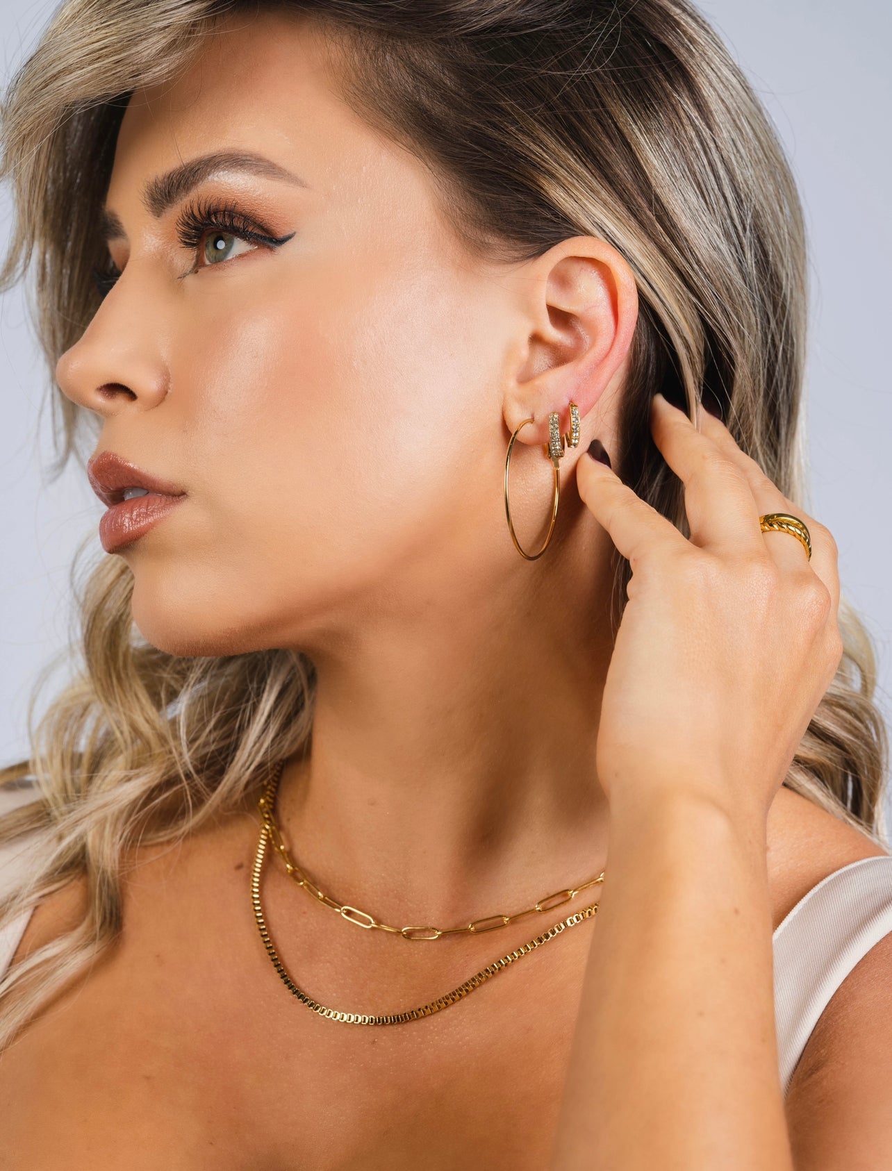 Ella Thin Hoops 💧